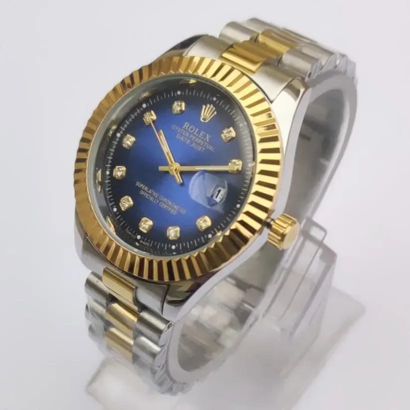 Luxury Diamond Style Date Watch – Gold & Silver Edition